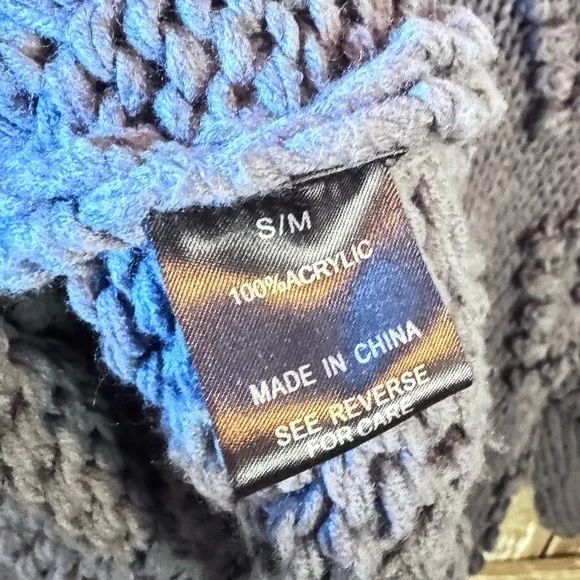 Wishlist Heart sweater S/M dark gray Valentines Day knit Pom Pom Sweater - Picture 5 of 16